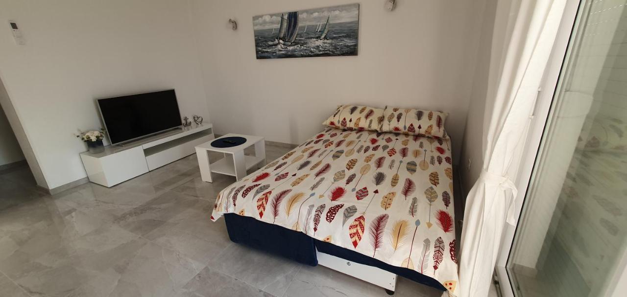 Apartmani Naomi&Leo Senj  Exteriör bild