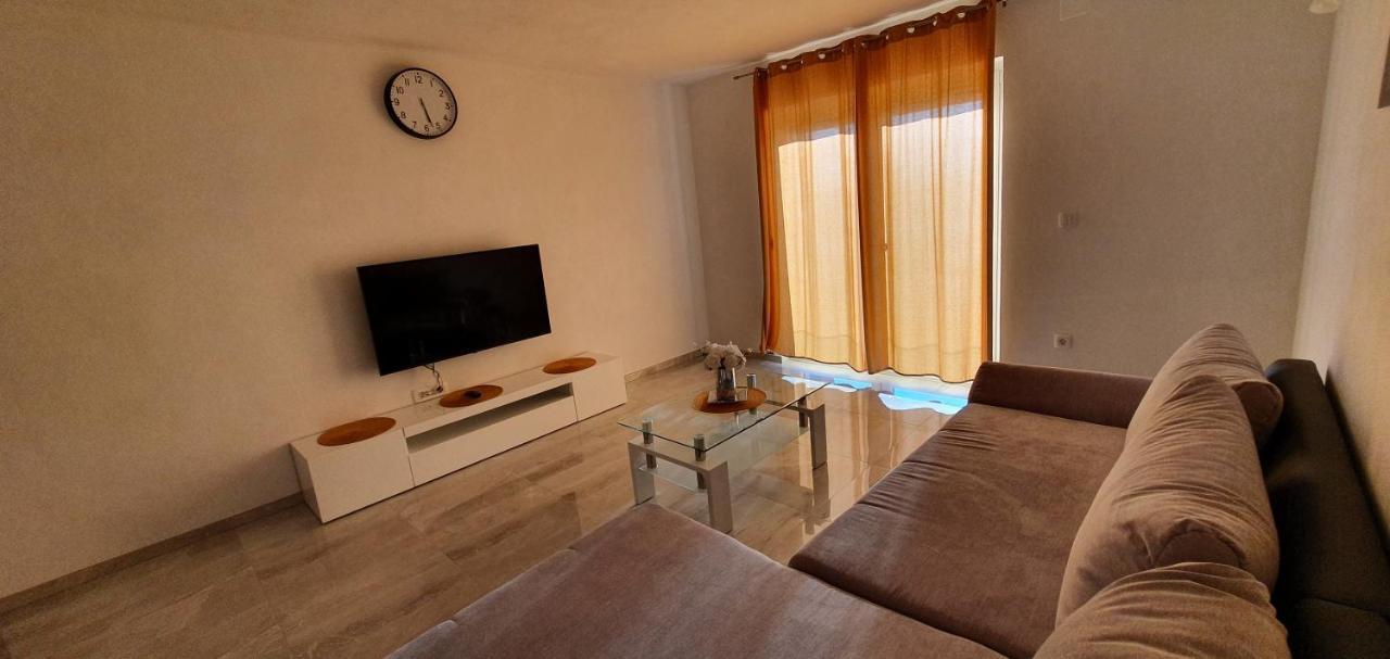 Apartmani Naomi&Leo Senj  Exteriör bild
