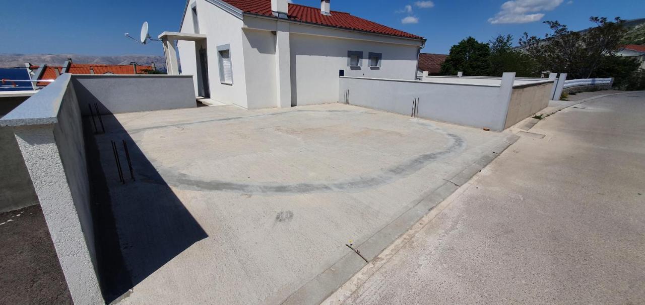 Apartmani Naomi&Leo Senj  Exteriör bild