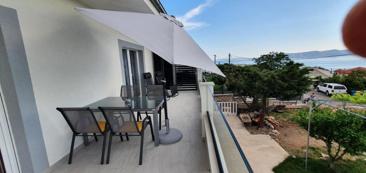 Apartmani Naomi&Leo Senj  Exteriör bild