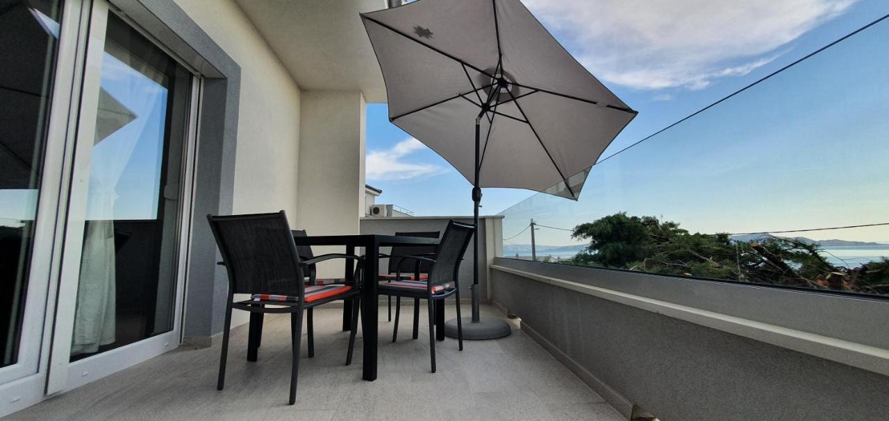 Apartmani Naomi&Leo Senj  Exteriör bild
