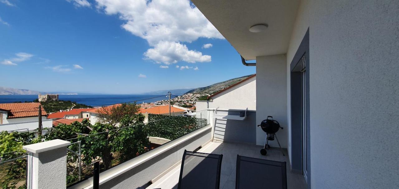 Apartmani Naomi&Leo Senj  Exteriör bild